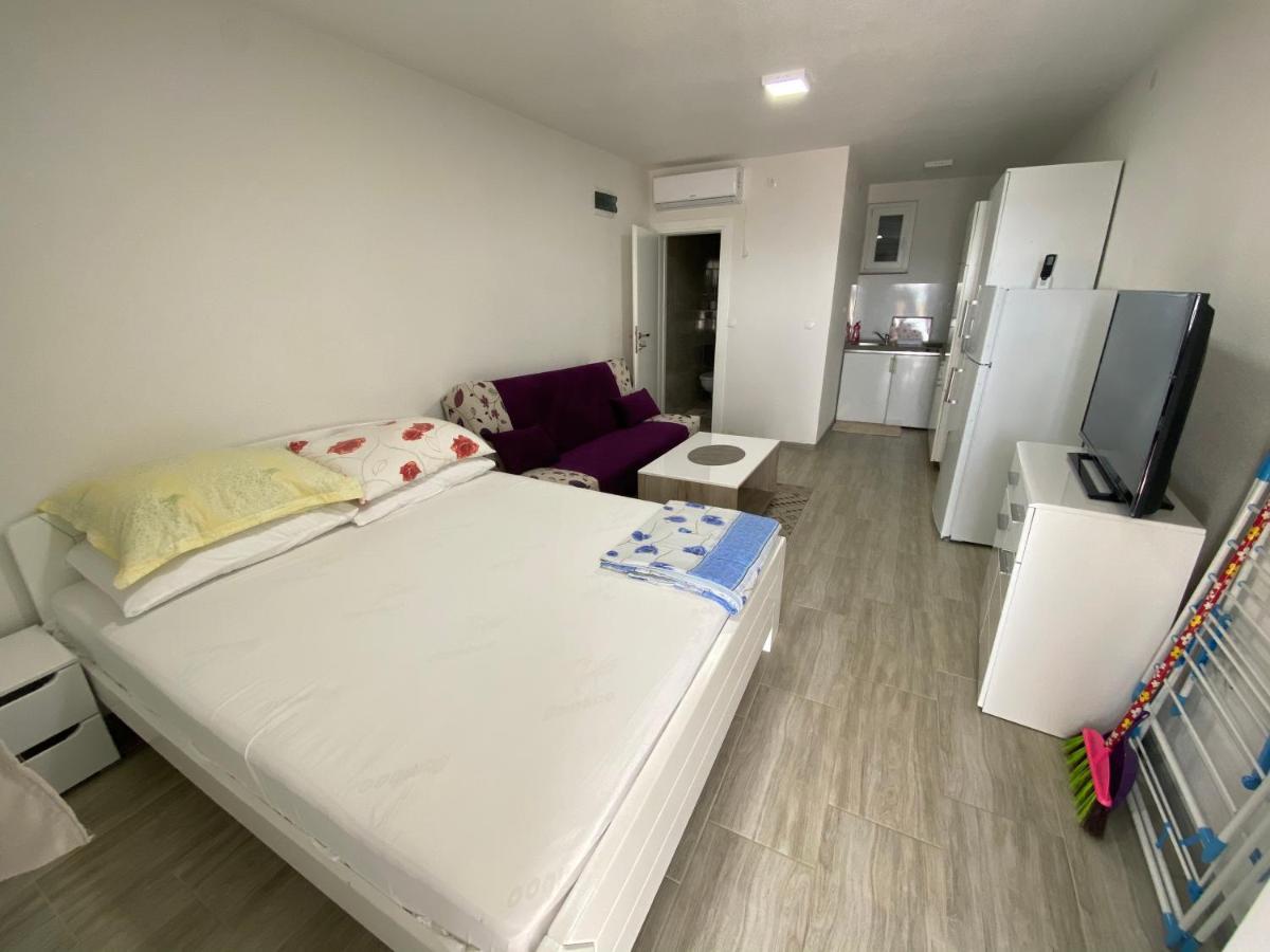 Apartmani Anita Starigrad Paklenica Dış mekan fotoğraf