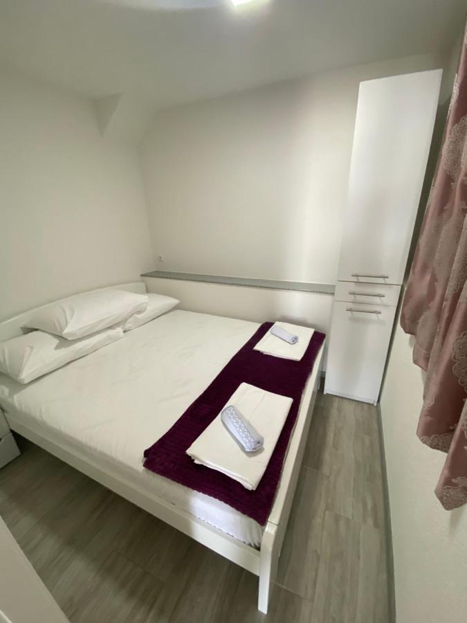 Apartmani Anita Starigrad Paklenica Dış mekan fotoğraf
