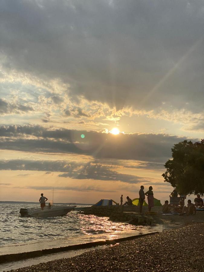 Apartmani Anita Starigrad Paklenica Dış mekan fotoğraf