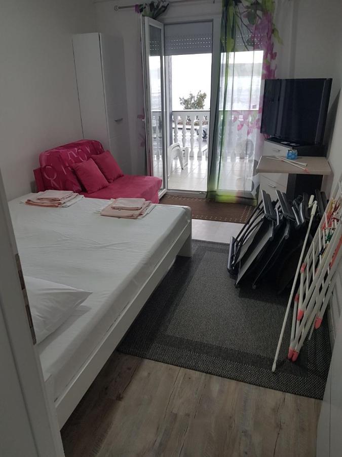 Apartmani Anita Starigrad Paklenica Dış mekan fotoğraf