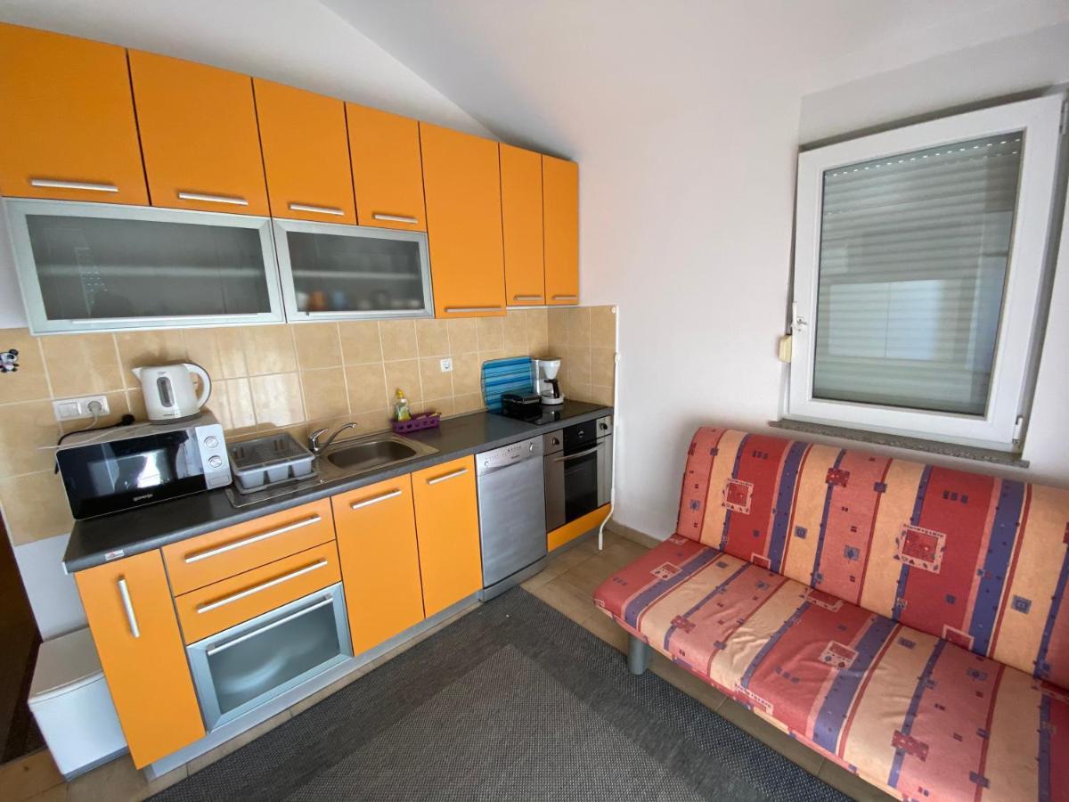 Apartmani Anita Starigrad Paklenica Dış mekan fotoğraf